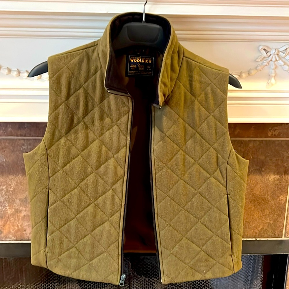 Woolrich lined vest with pockets